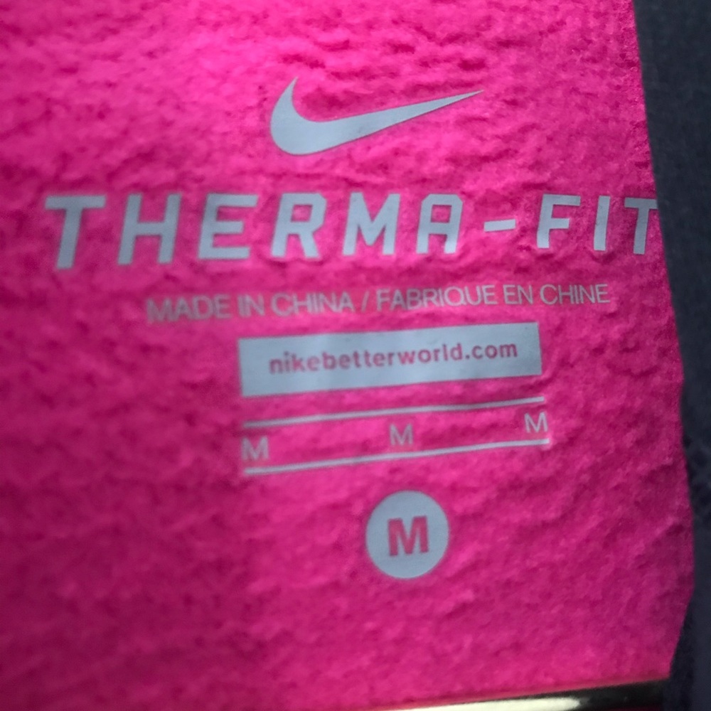 Nike pullover hoodie - Picture 2 of 3